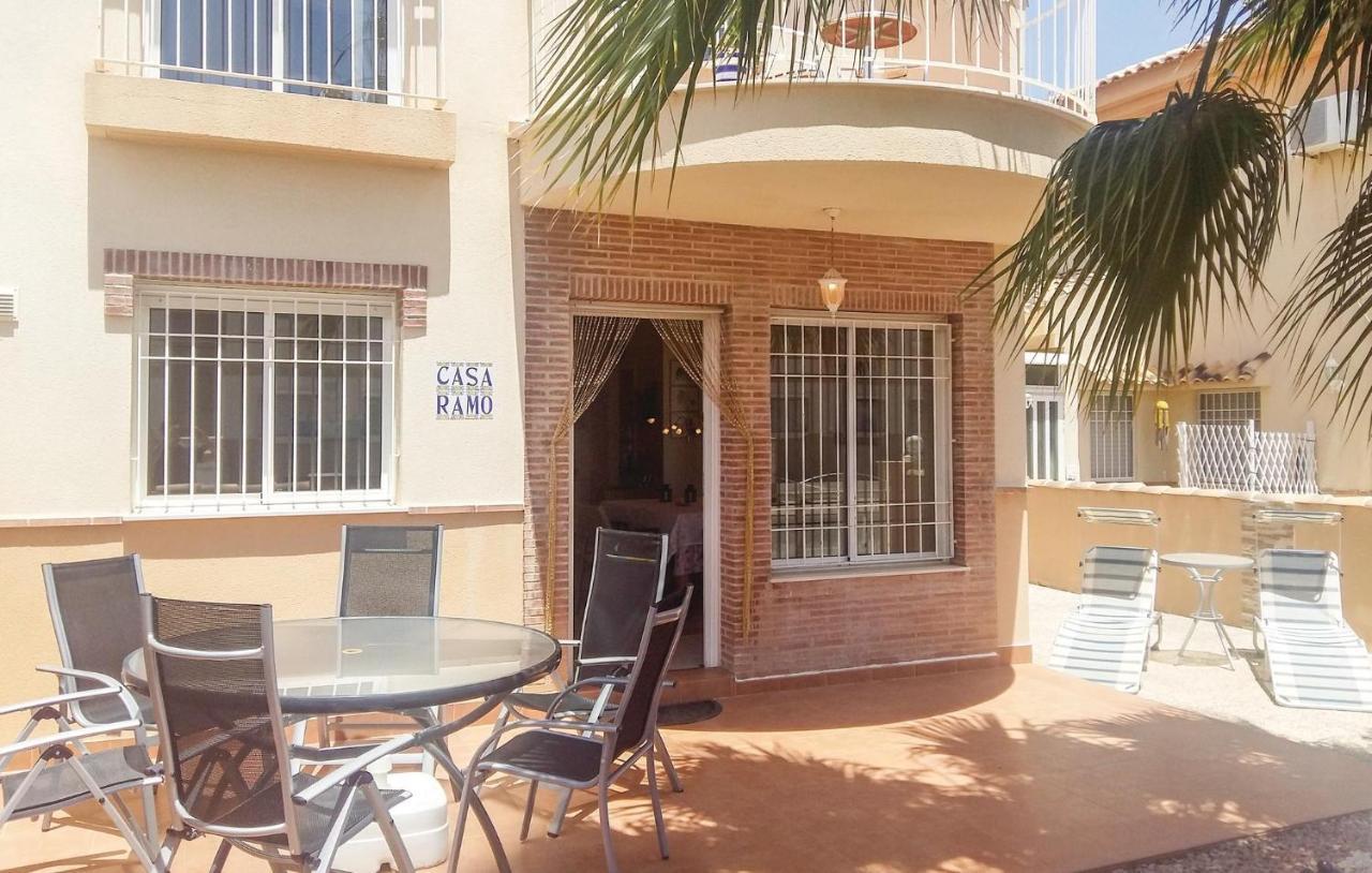 Cozy Home In Orihuela Costa With Kitchen Dehesa de Campoamor  Zewnętrze zdjęcie