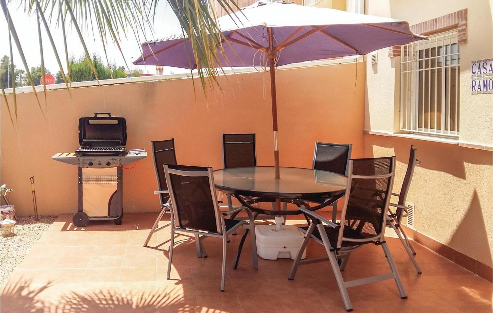 Cozy Home In Orihuela Costa With Kitchen Dehesa de Campoamor  Zewnętrze zdjęcie